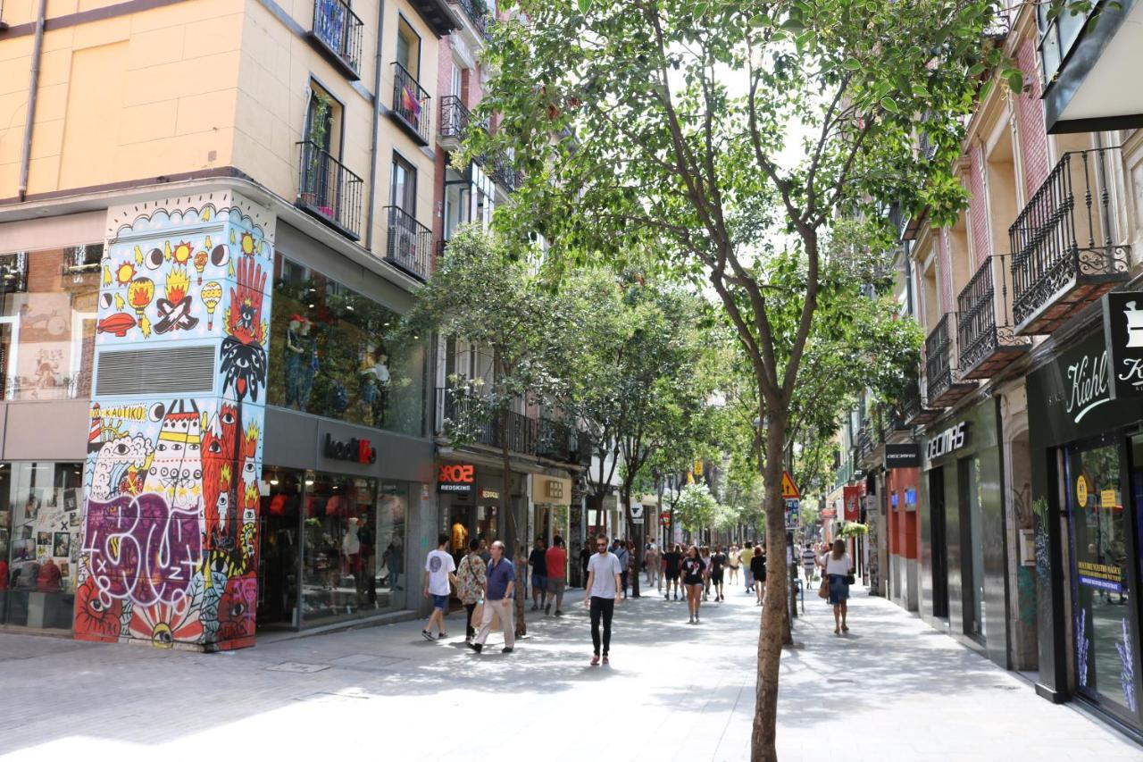 Hostal Abril Madrid Ngoại thất bức ảnh