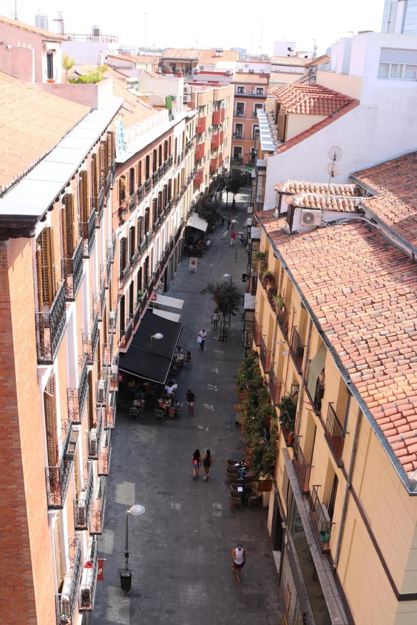 Hostal Abril Madrid Ngoại thất bức ảnh